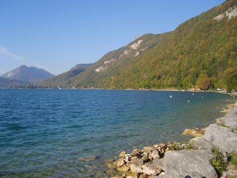 Photo lac d'Annecy à Angon