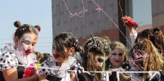 Enfants déguisés carnaval