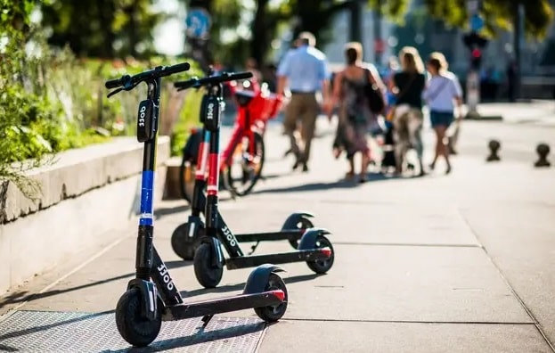 Trottinettes électriques en location