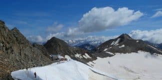 Ski d'été dans les Alpes
