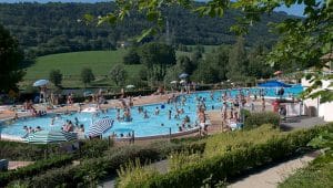 Piscine des Dronières à Cruseilles