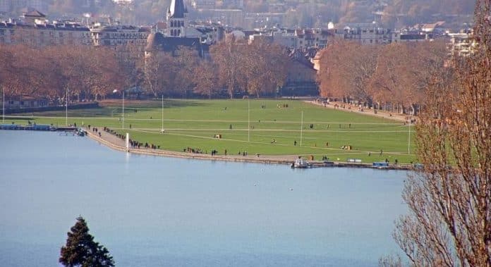 WEBCAM ANNECY LAC D ANNECY AUBERGE DU P RE BISE BAIE DE visual data 5