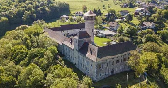 FavergesSeythenex ciudad de Alta Saboya cerca de Ugine