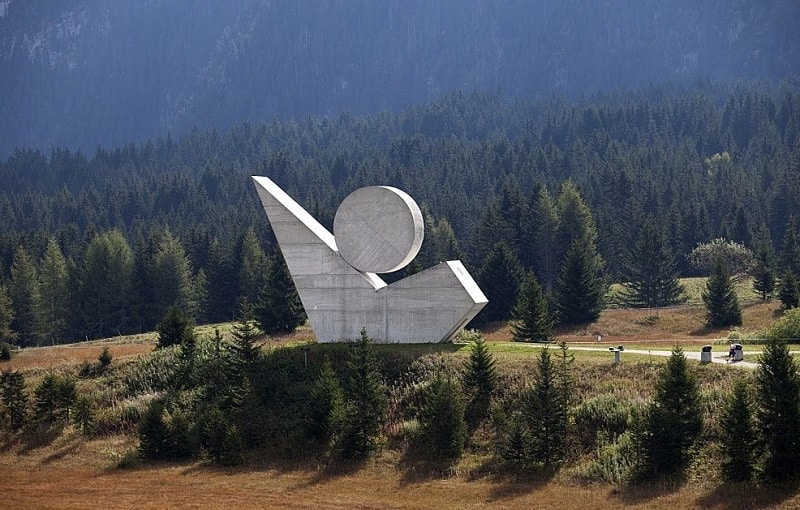 Monument de Morette au Plateau des Glières