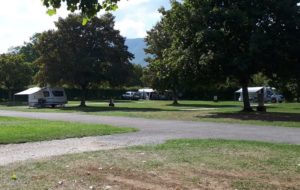 Aire de camping car de Duingt Lac d'Annecy