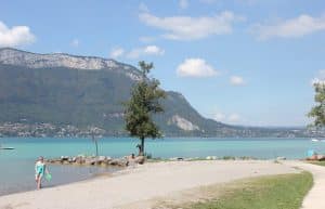 Plage lac d'Annecy