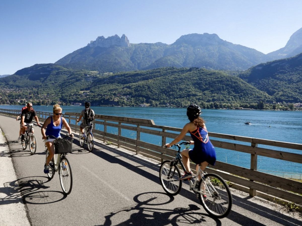 Duree tour lac annecy velo clearance