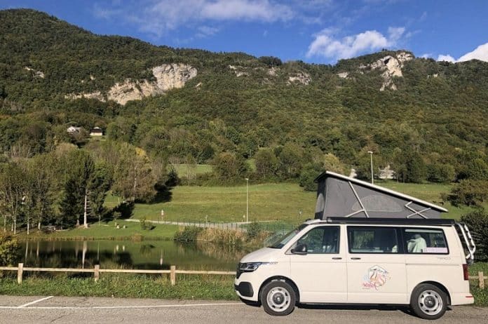 Vacances en van aménagé à Annecy