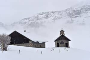 Chapelle Notre-Dame-des-Neiges plateau des Glières