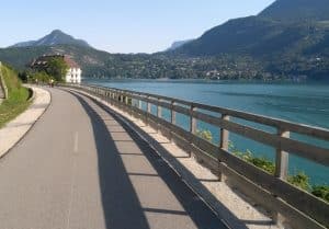 Piste cyclable lac d'Annecy