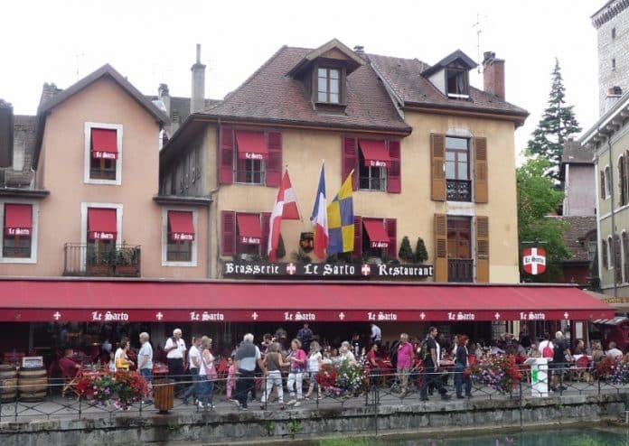 Restaurant dans le Vieille Ville d'Annecy