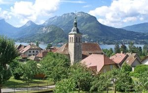 Talloires-Montmin en Haute-Savoie lac d'Annecy