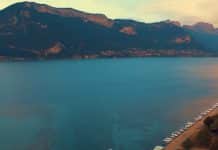 vue aérienne sur le lac d'Annecy