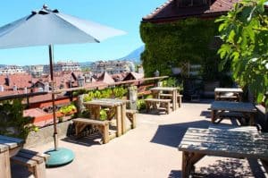 terrasse de l'hôtel du château annecy