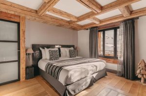 chambre de l'hotel les suites maison bouvier tignes