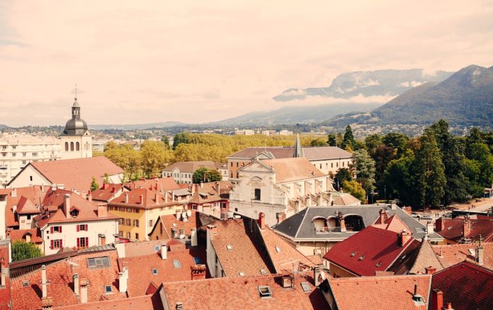 vue toits annecy