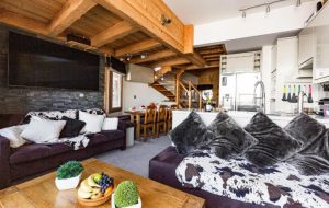 Luxury Avoriaz Chalet with hot tub