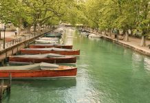 pont des amours printemps annecy