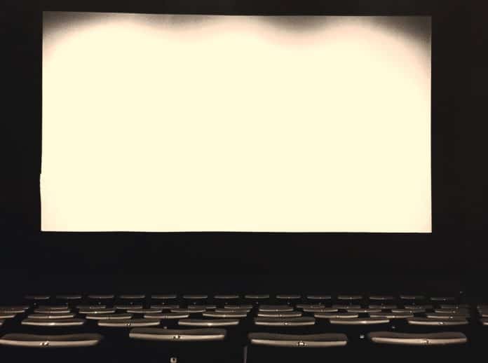 salle de cinéma vide