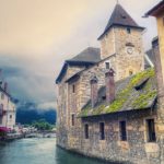 Rivière du Thiou qui traverse la Vieille ville d’Annecy et permet au lac de se vider