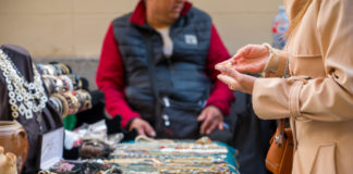 Haute-Savoie : les brocantes, vide-greniers, vide-dressings & bourses en février 2026 Brocantes, vide-greniers et vide-dressing Annecy et Haute-Savoie février 2026