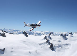 Et si vous découvriez le Mont-Blanc depuis le ciel au départ d’Annecy ? Vol avion Annecy