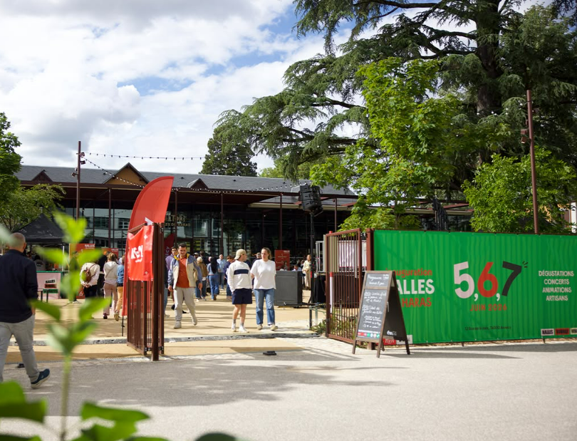 Halles Biltoki Annecy